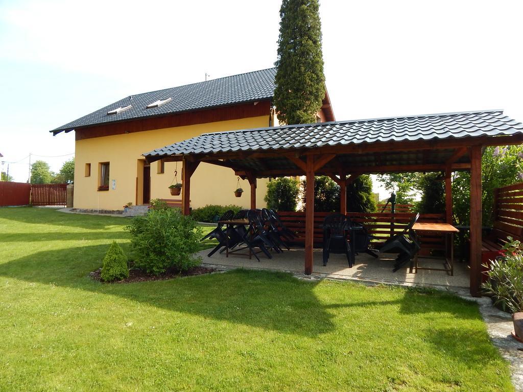 Penzion V Hajku Vřesina Extérieur photo