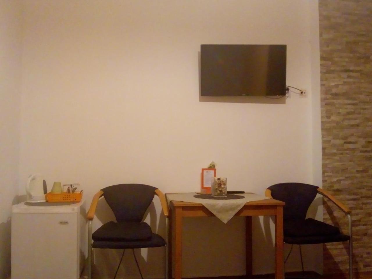 Penzion V Hajku Vřesina Extérieur photo